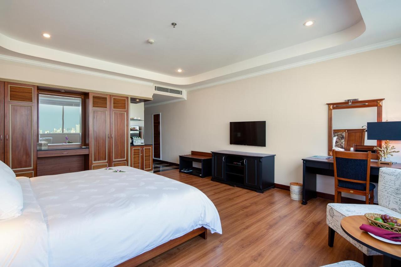 Muong Thanh Luxury Song Han Hotel Дананг Екстериор снимка