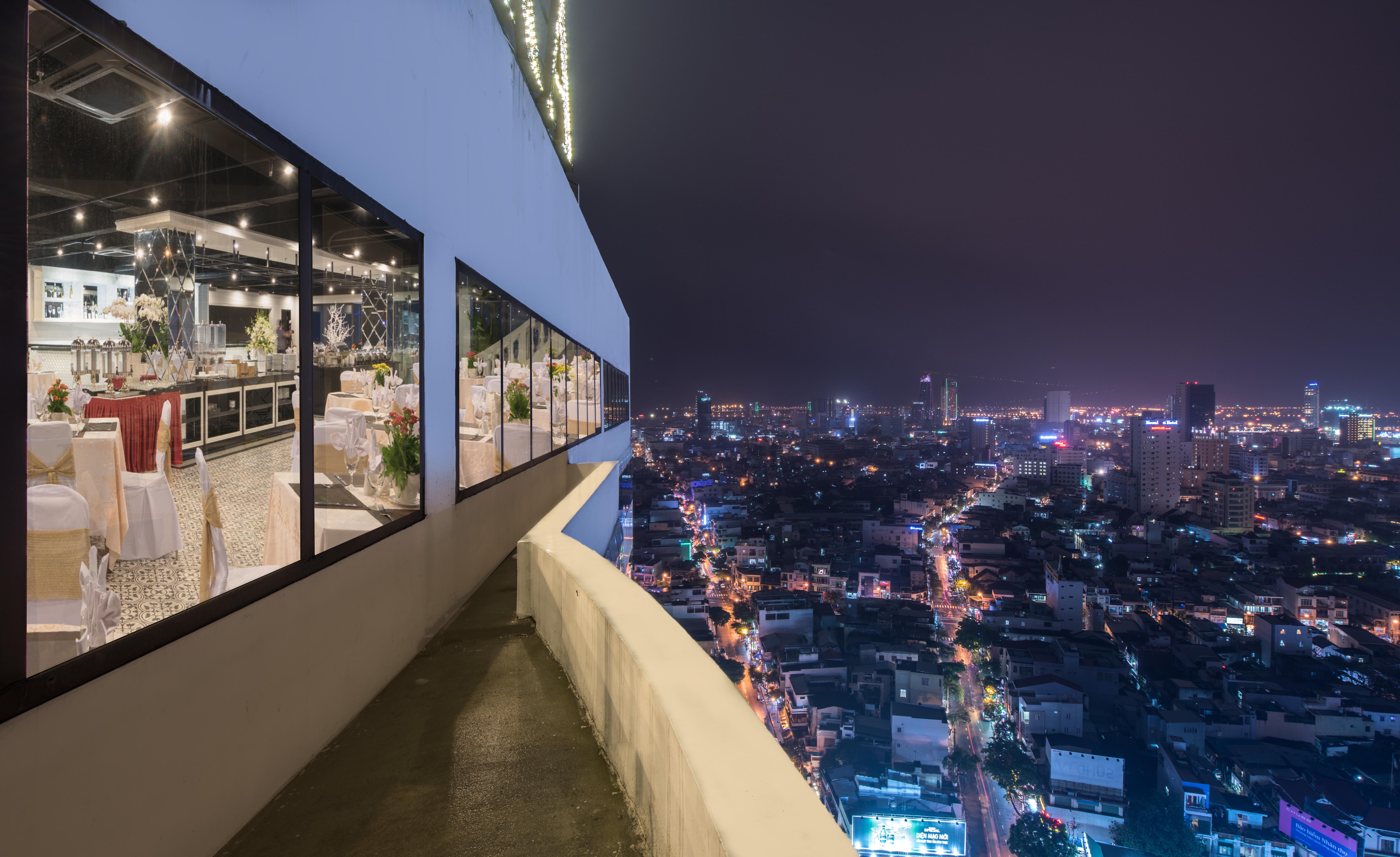Muong Thanh Luxury Song Han Hotel Дананг Екстериор снимка
